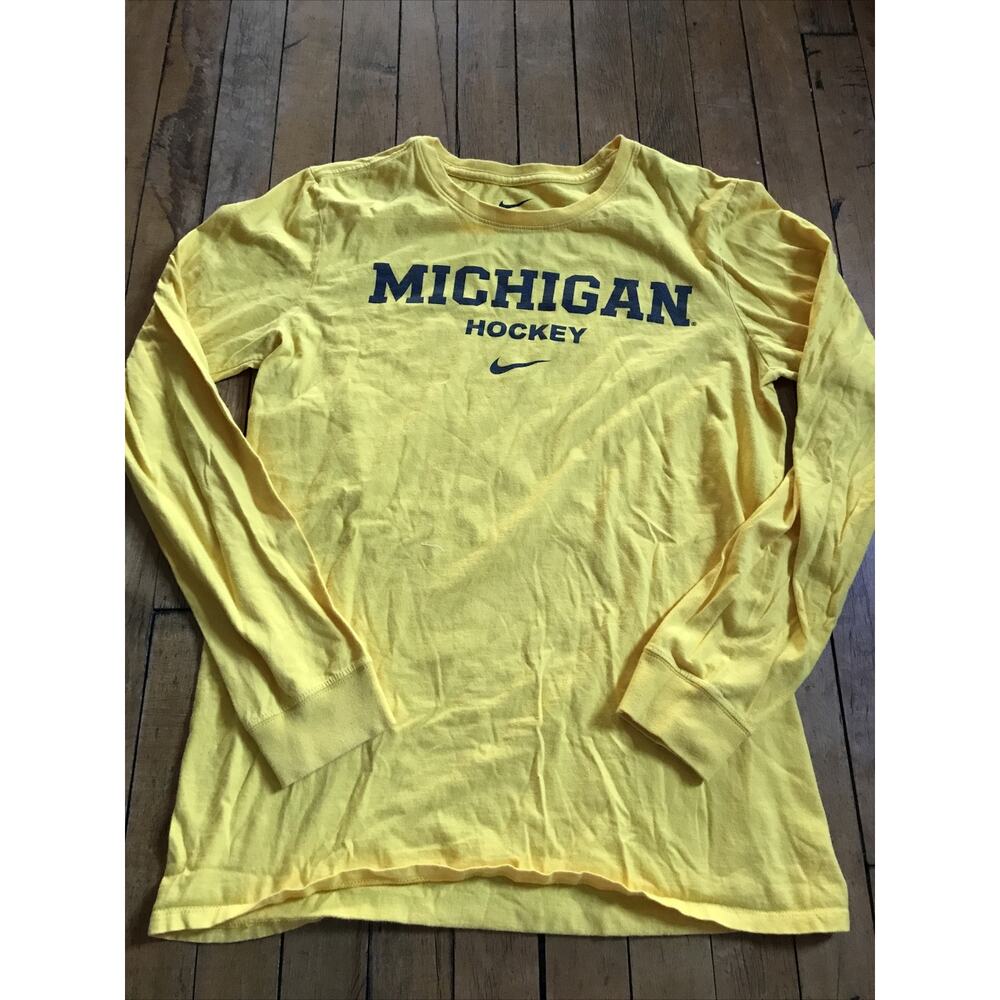 Michigan Wolverines Hockey Nike‎ Athletic Cut Tee Shirt Long Sleeve Yellow Small